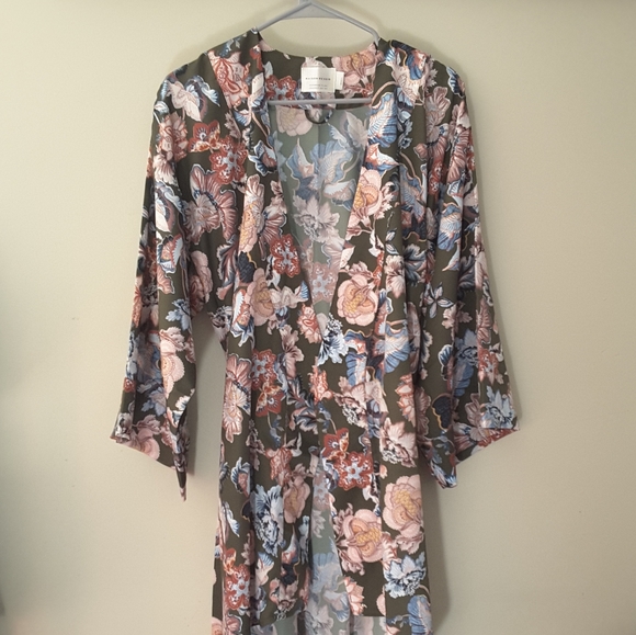 Maison Du Soir Leila Robe - Picture 4 of 6